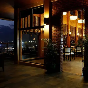Park Tower מלון אנגלס