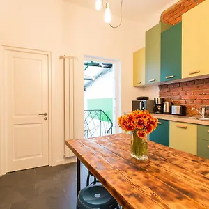 Albergue First Bucareste