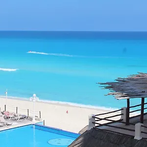 best-beach-apartments-cancun-plaza.quintano-roohotels.com/